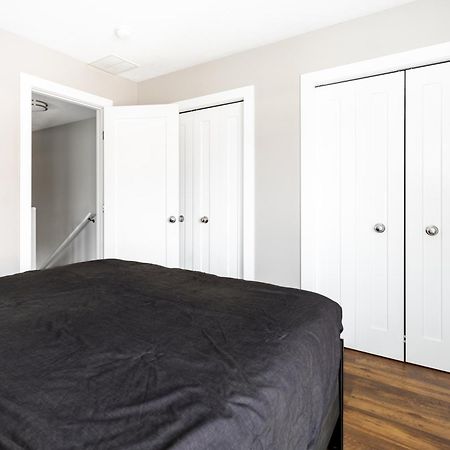 Luxury Downtown Townhome Unit 13 Cleveland Exterior photo